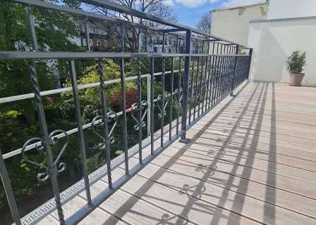 Slide Image