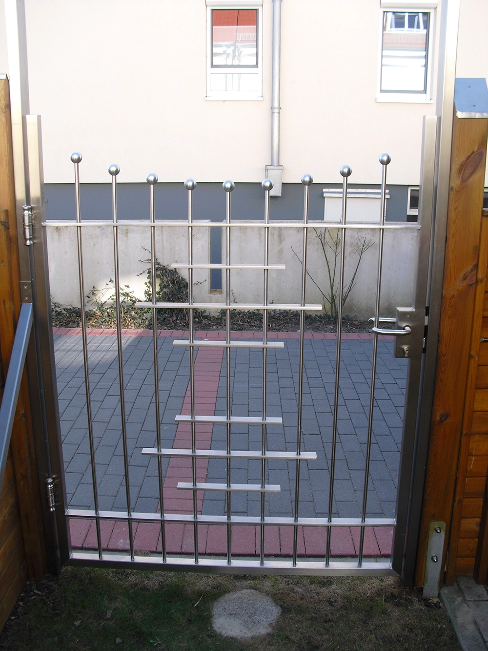 Slide Image